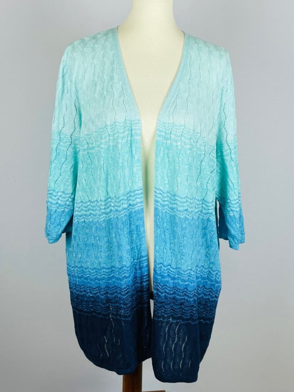 Catherines Ombre 3/4 Sleeve Cardigan Sz 3X Blue Open Front Beach Resort Summer